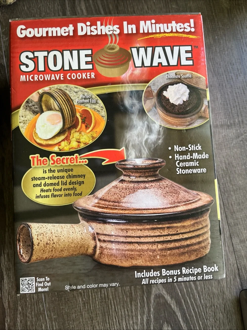 Stone Wave Ceramic Microwave Cooker & Bonus Recipe Book.